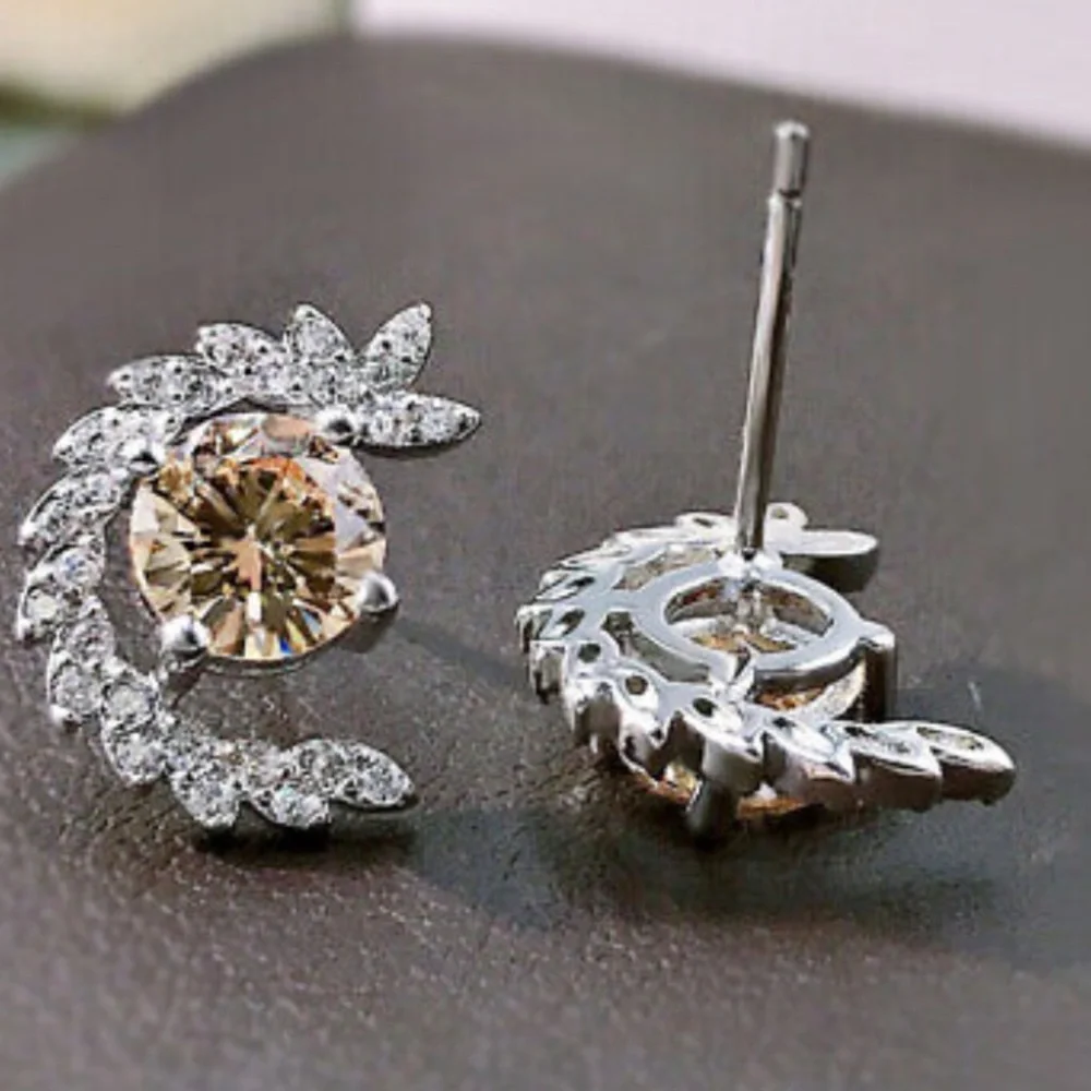 NWT sparkling sterling silver diamond earrings - Picture 4 of 7